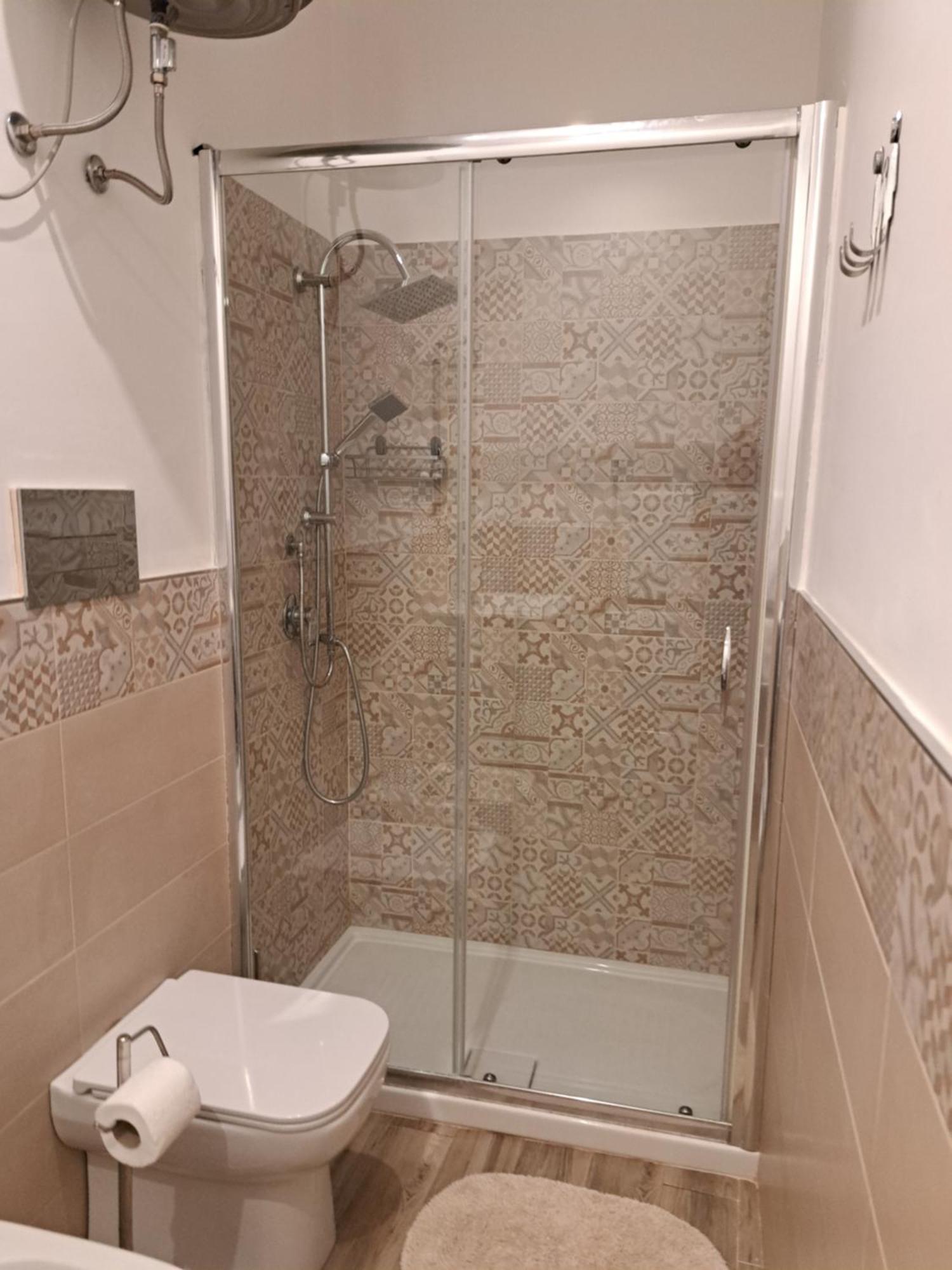 Immacolatella Guest House パレルモ エクステリア 写真