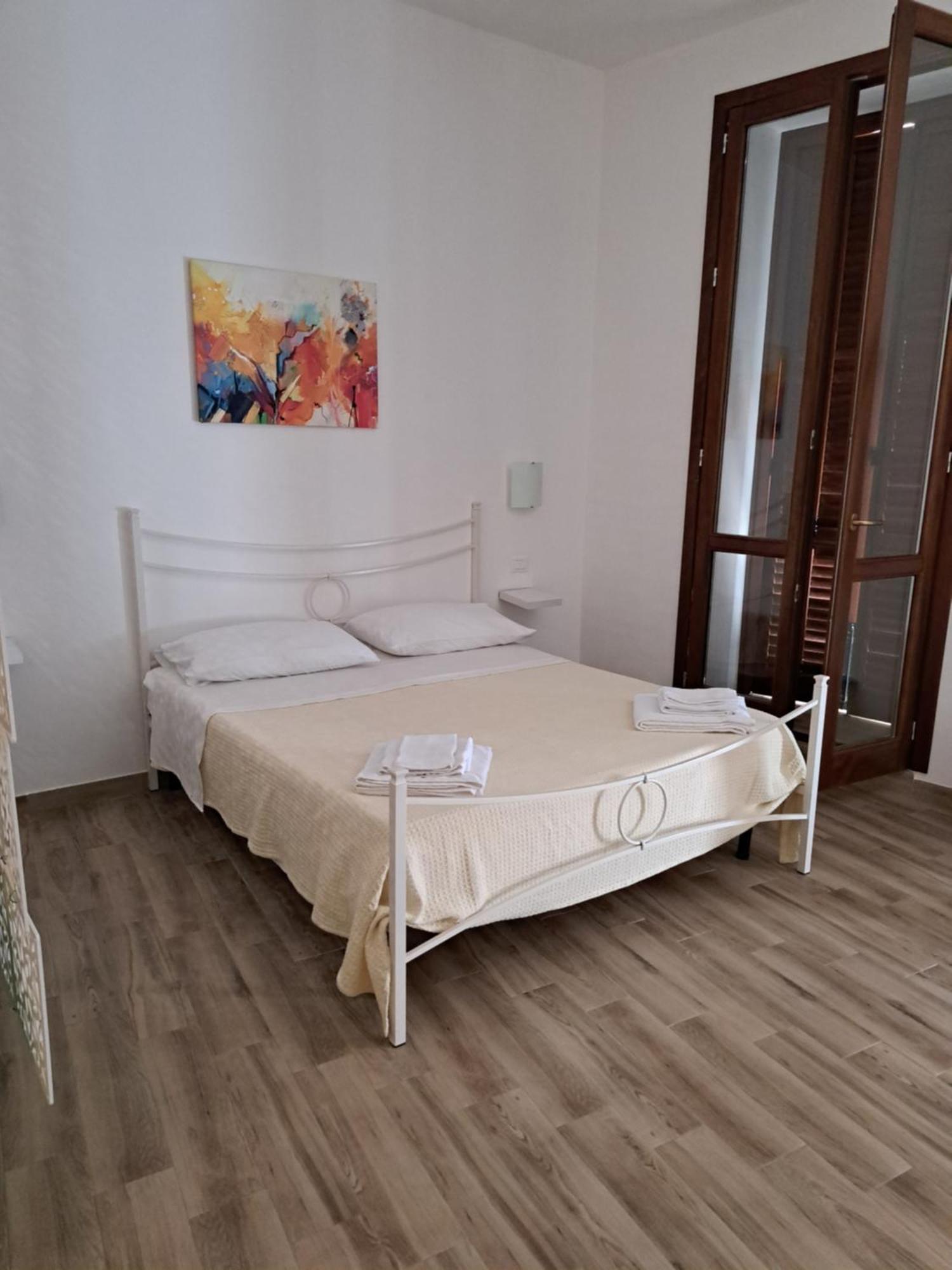 Immacolatella Guest House パレルモ エクステリア 写真